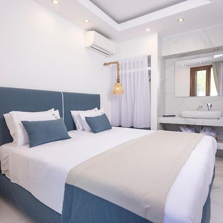 Villa D'Oro - Luxury Villas & Suites Paliouri Phòng bức ảnh